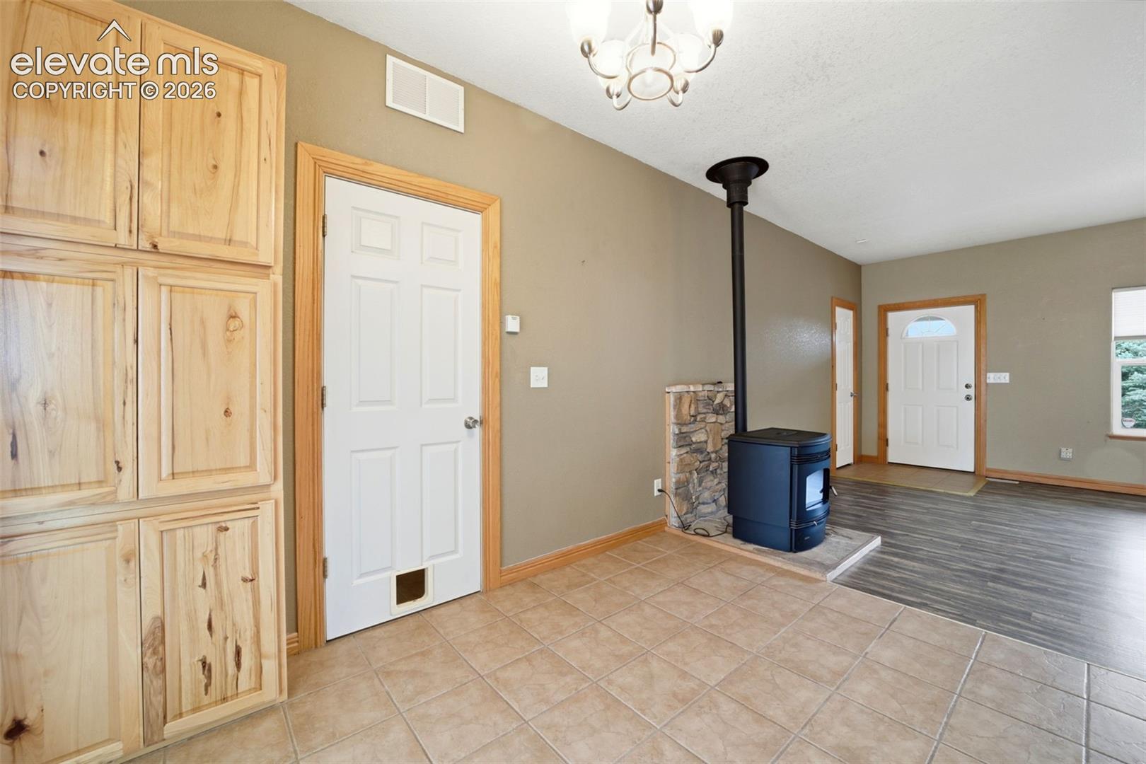 1008 Kirkwood Drive