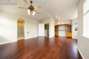 343 Millstream Terrace
