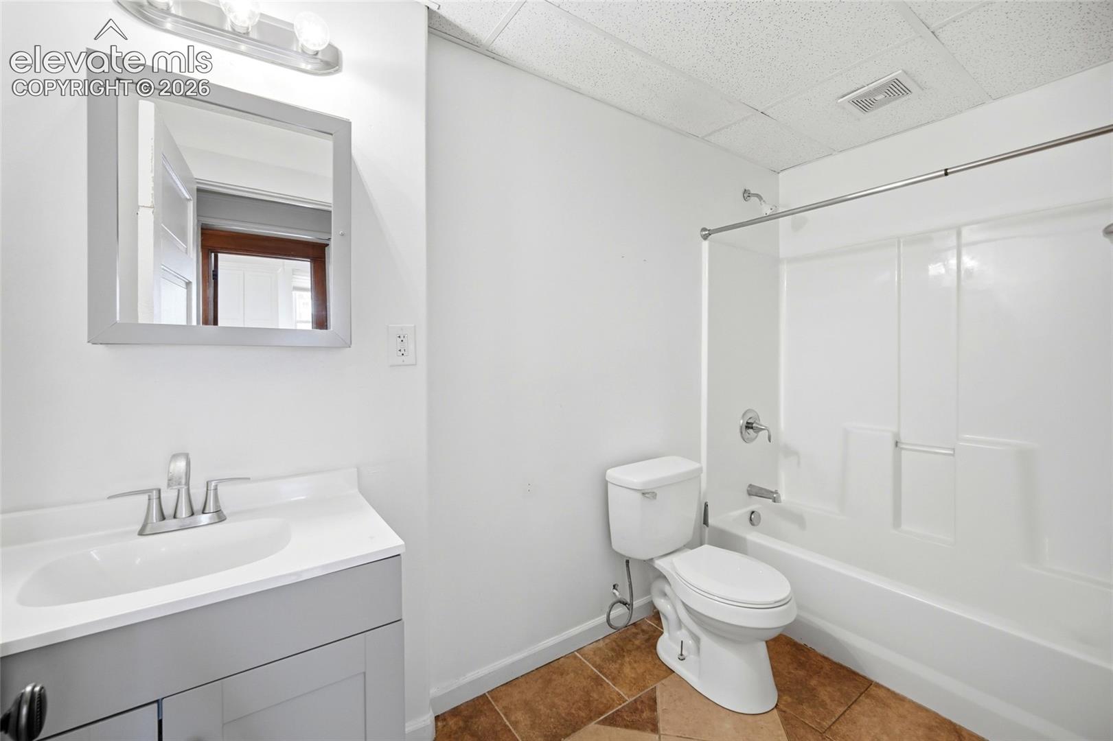 201 Quincy Street Unit: 203