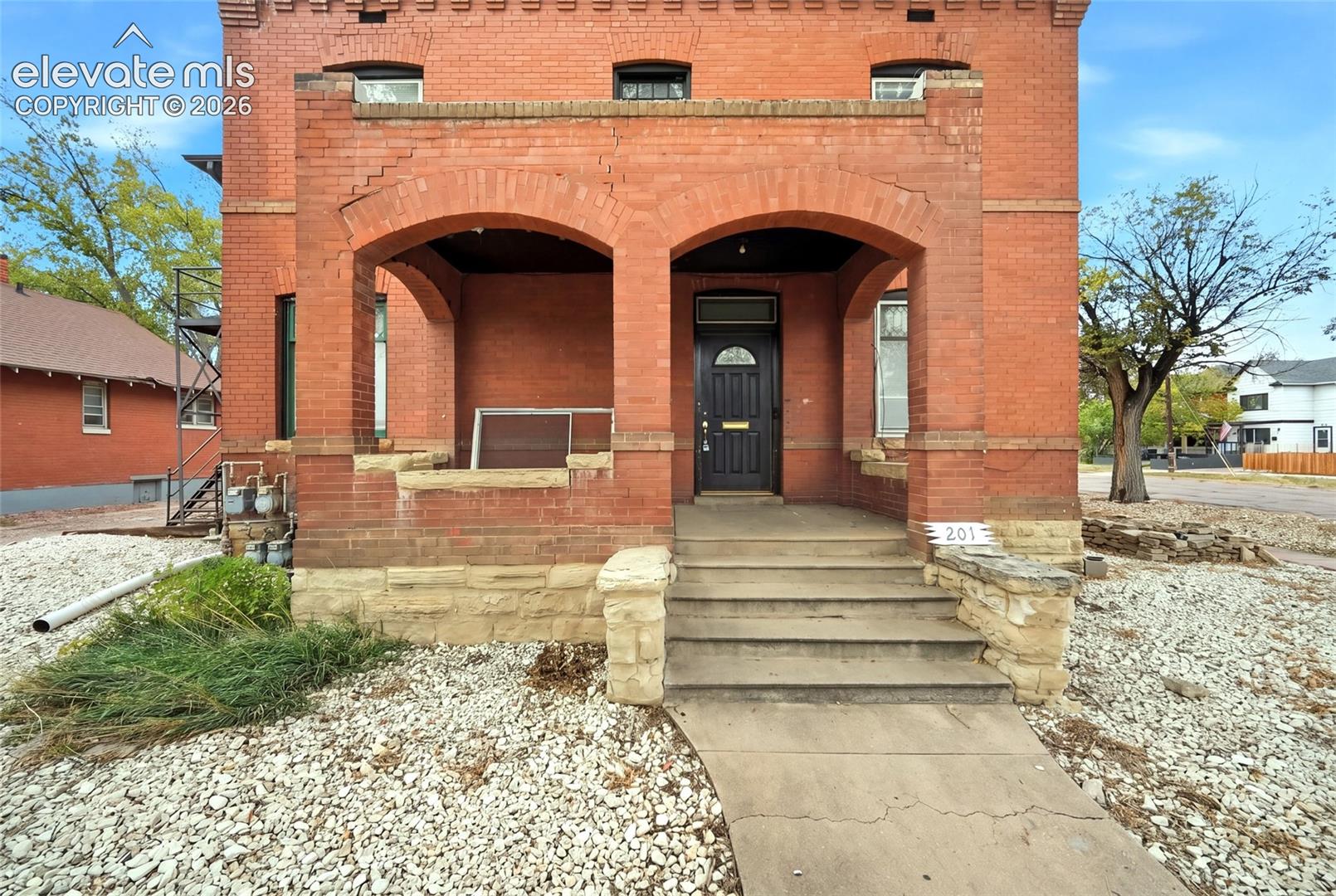 201 Quincy Street Unit: 203