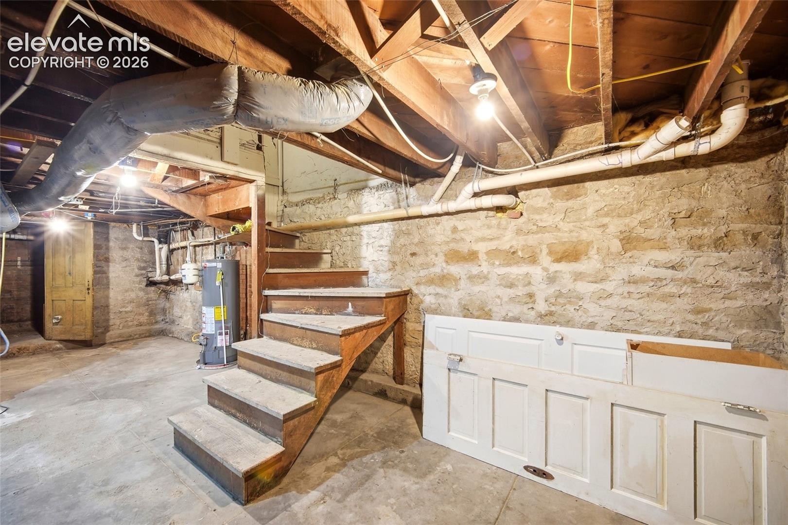 201 Quincy Street Unit: 203
