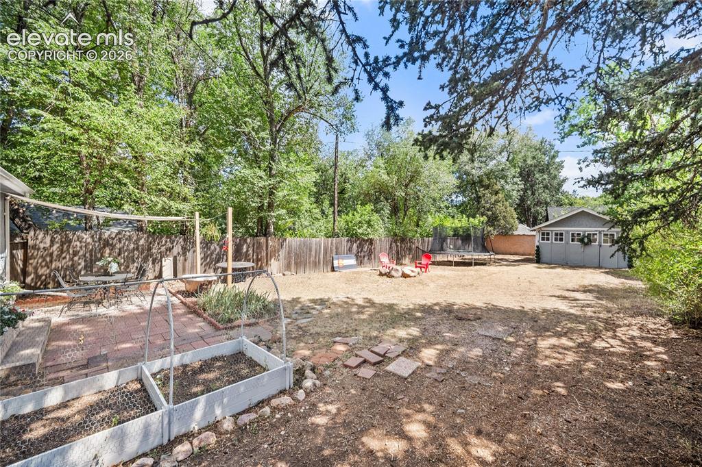 819 Cheyenne Boulevard