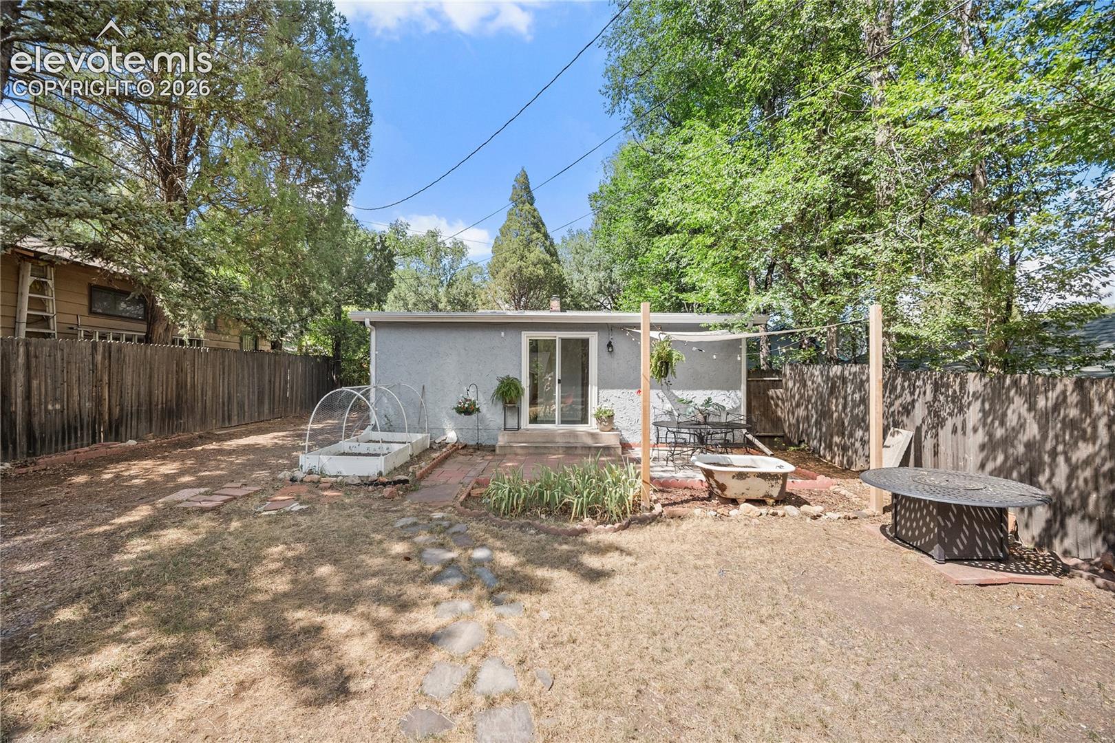 819 Cheyenne Boulevard