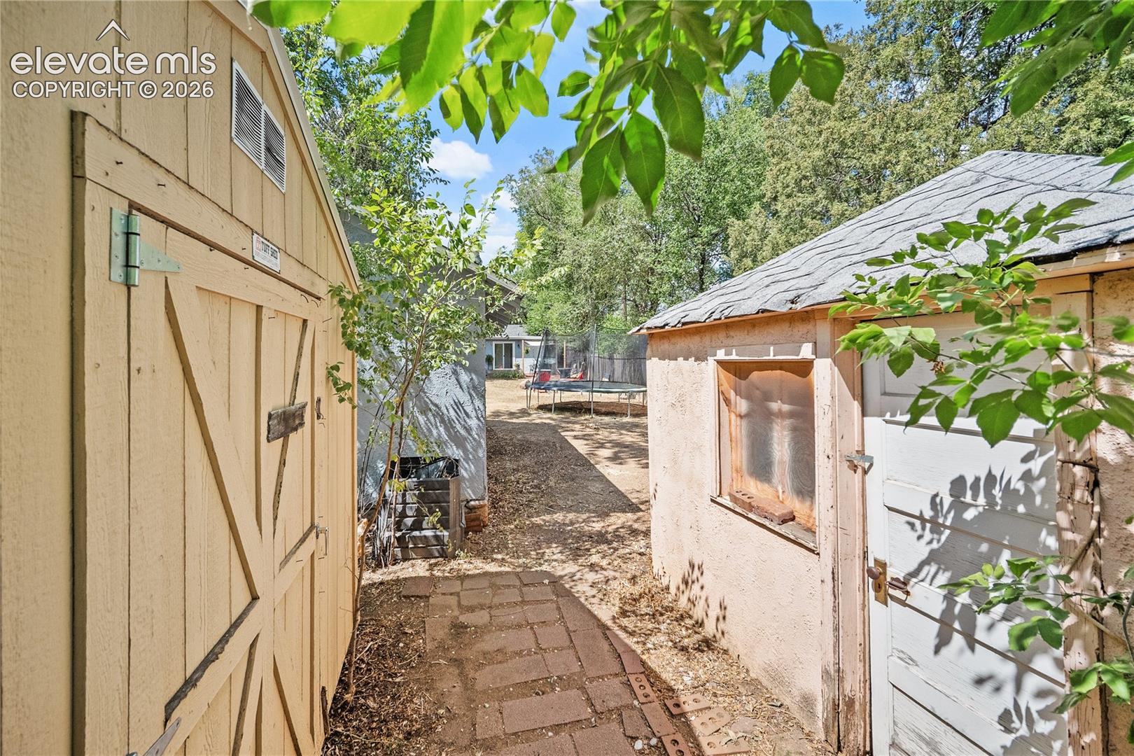 819 Cheyenne Boulevard