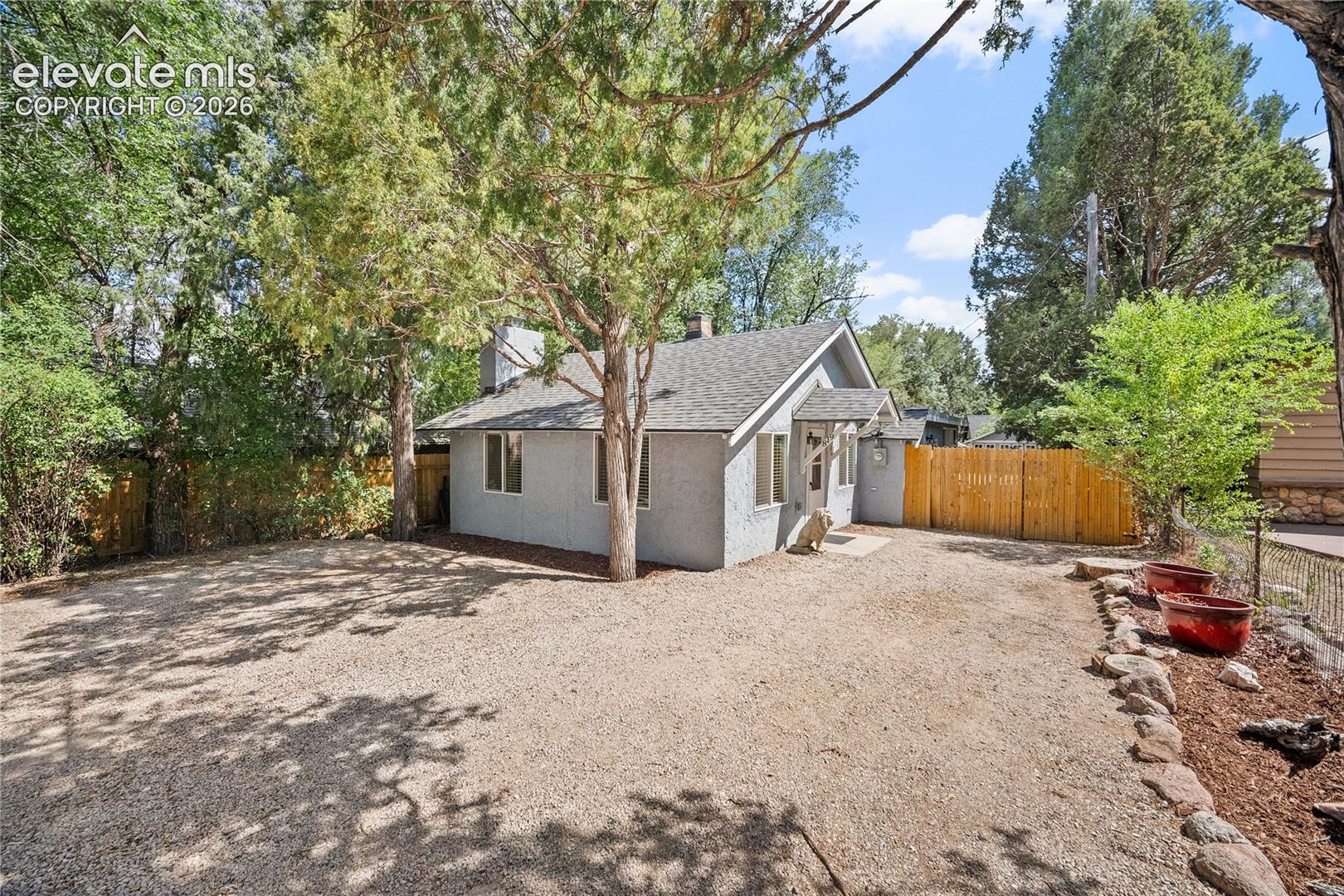819 Cheyenne Boulevard