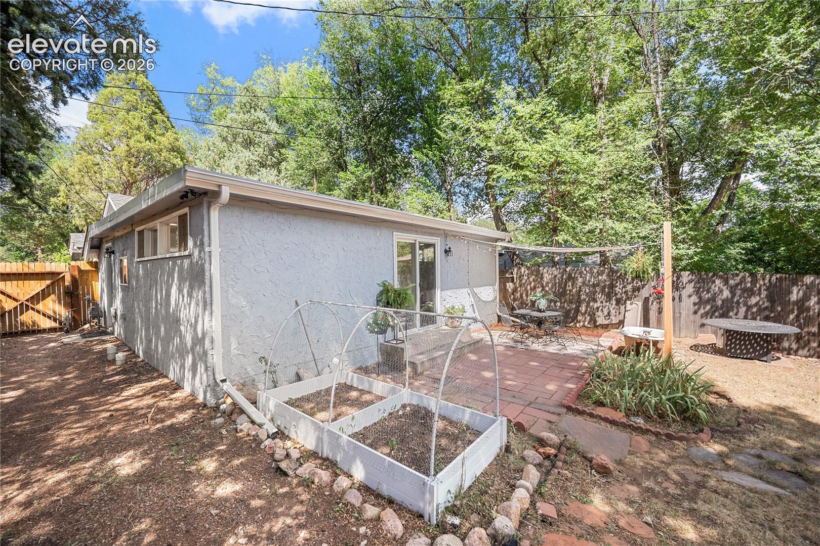 819 Cheyenne Boulevard