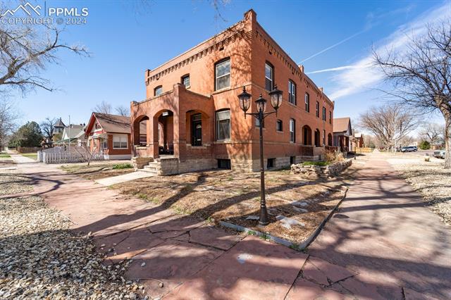 201 Quincy Street 203