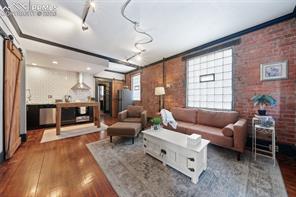 114 Colorado Avenue 116