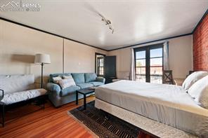 114 Colorado Avenue 116