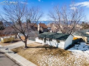 5090 Picturesque Circle