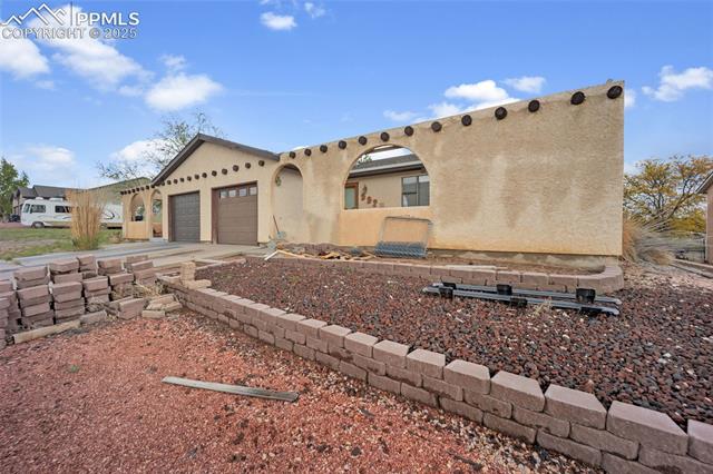 992 S Elbow Drive