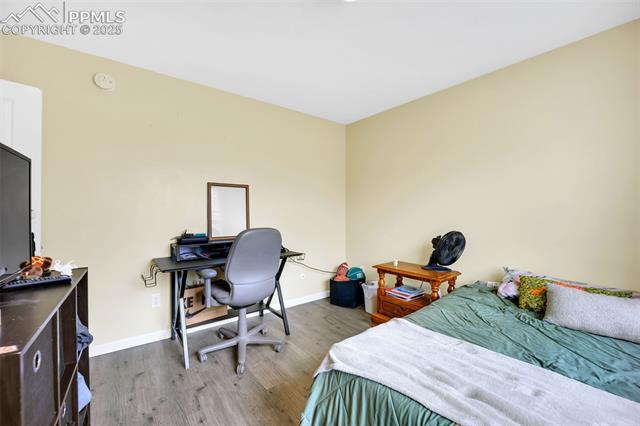 992 S Elbow Drive