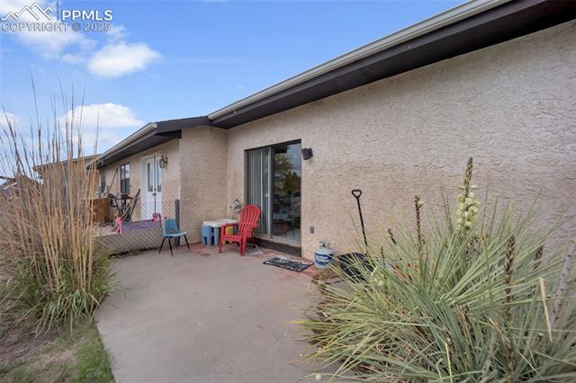 992 S Elbow Drive