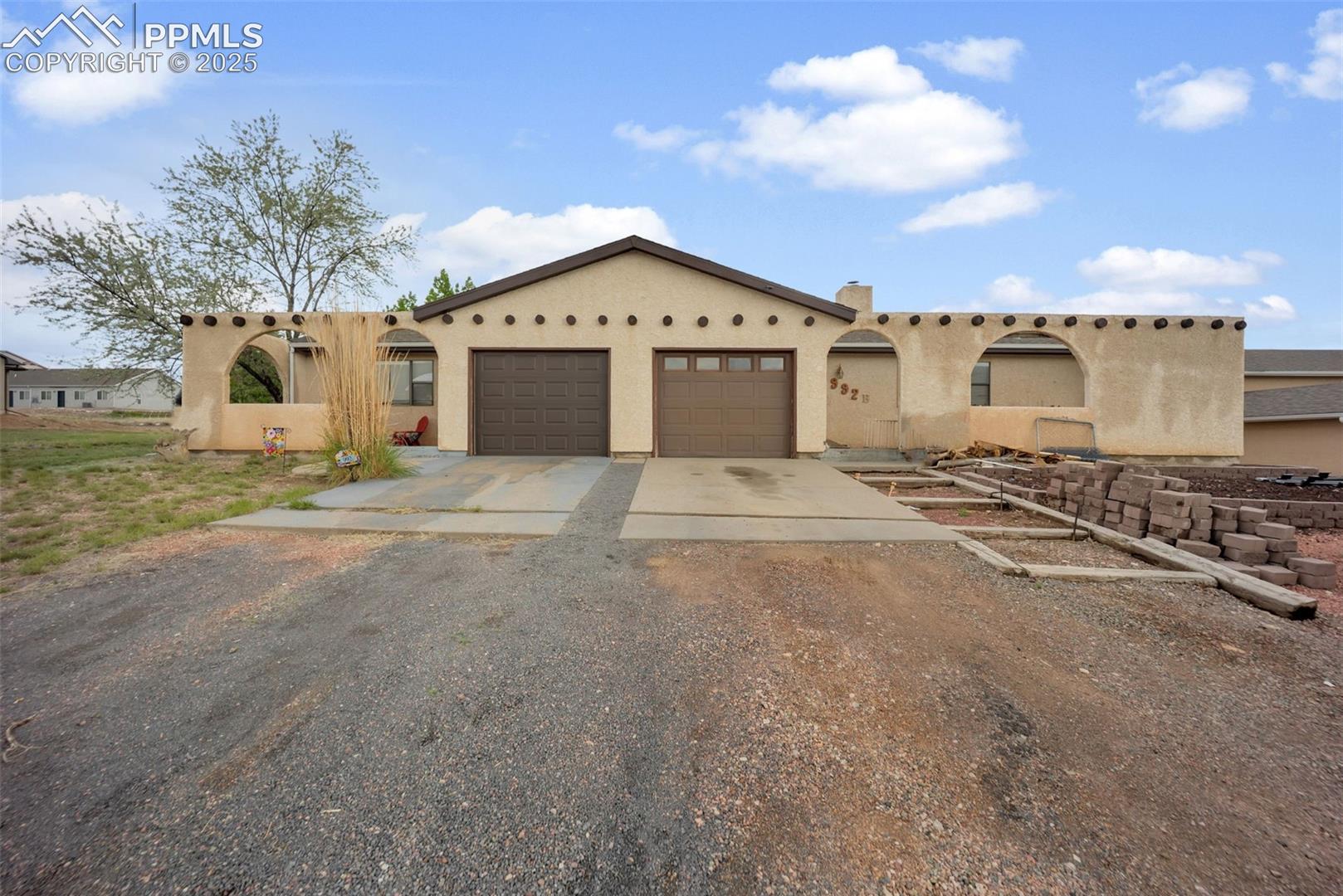 992 S Elbow Drive