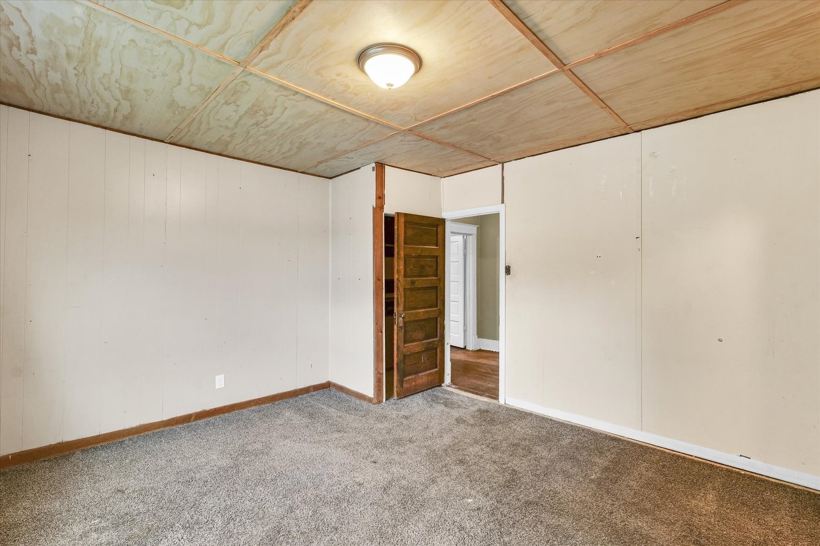 1876 County Road 1600