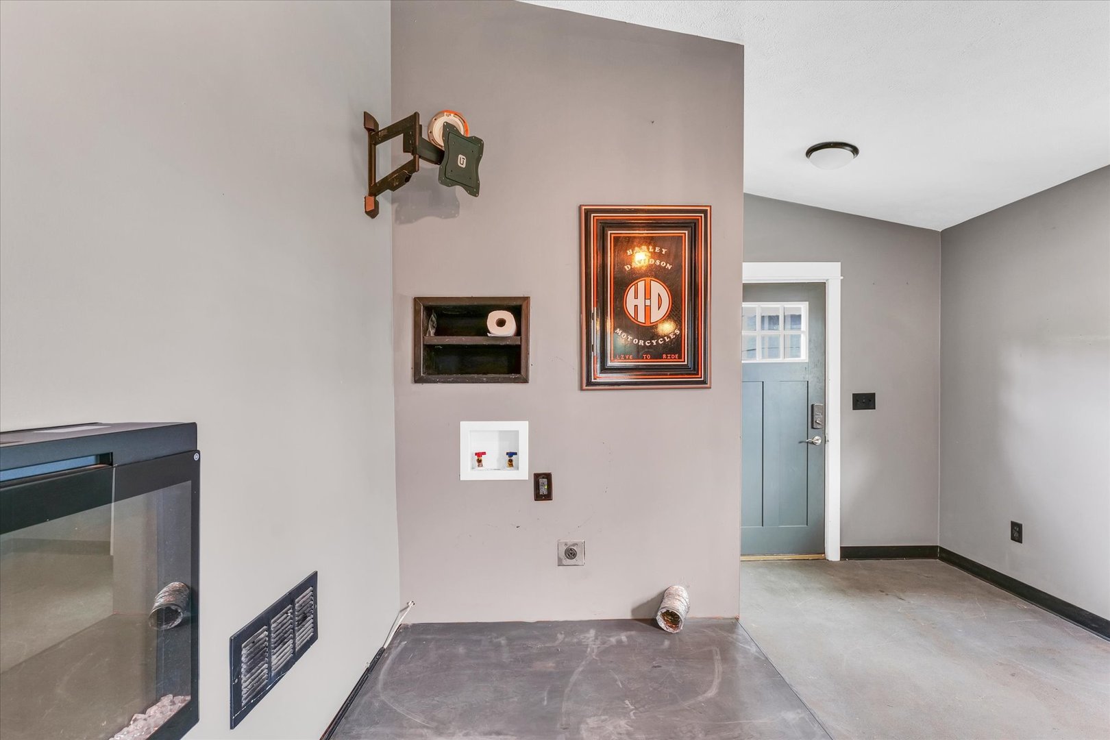 1876 County Road 1600