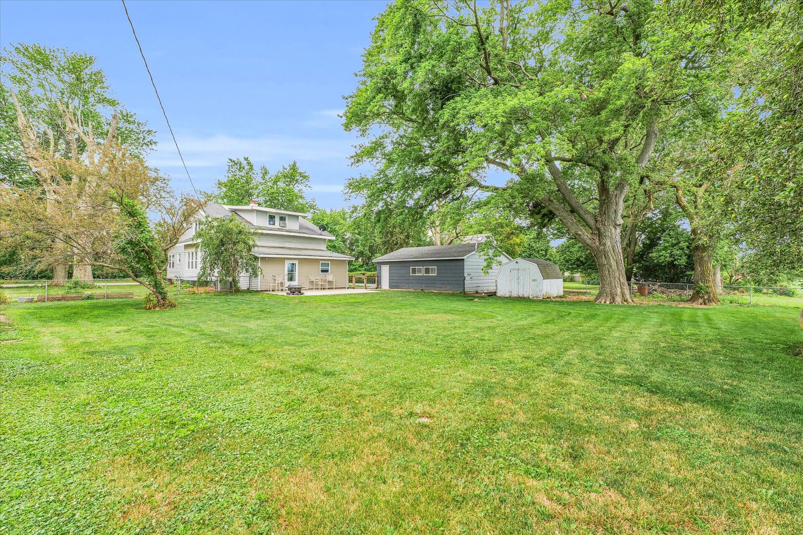 1876 County Road 1600