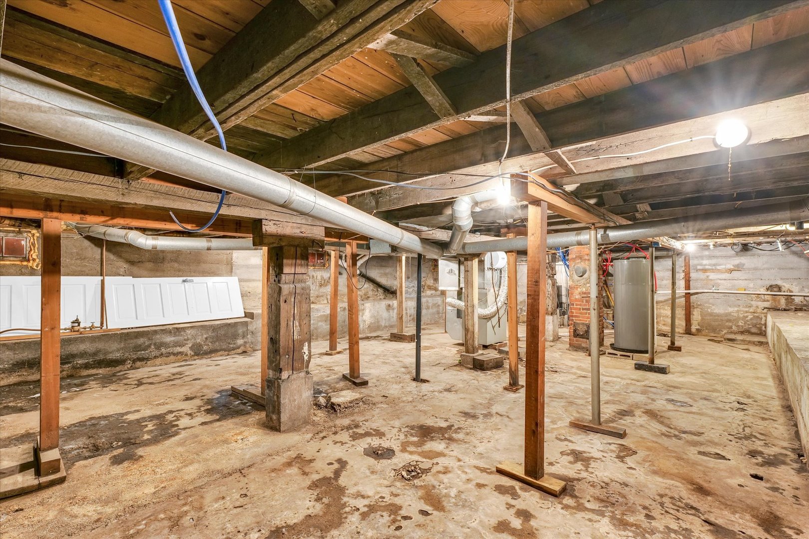 1876 County Road 1600