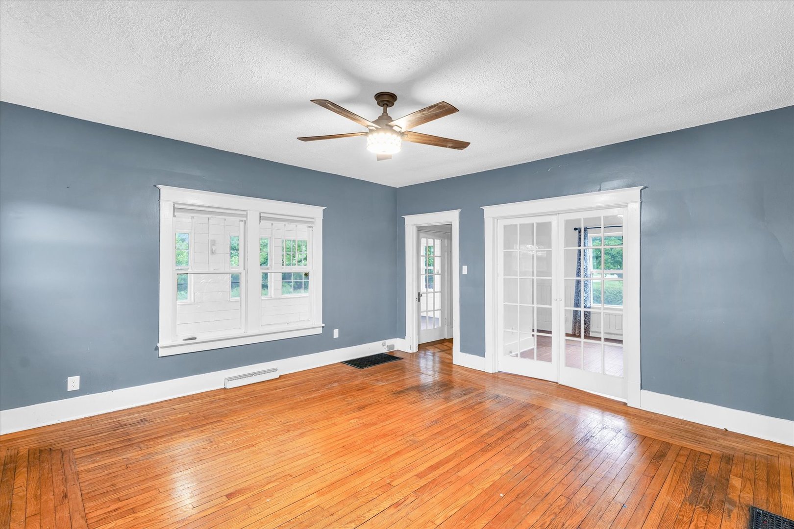 1876 County Road 1600