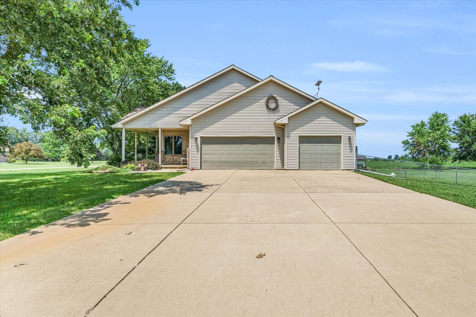 1502 County Road 2350