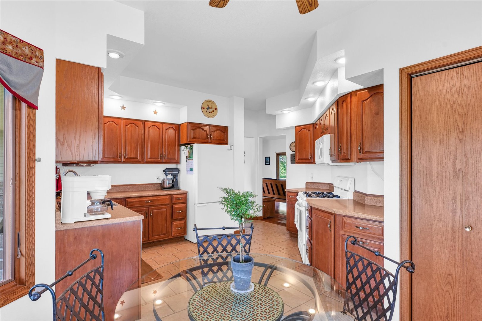 1502 County Road 2350