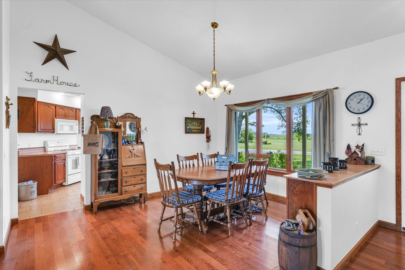 1502 County Road 2350