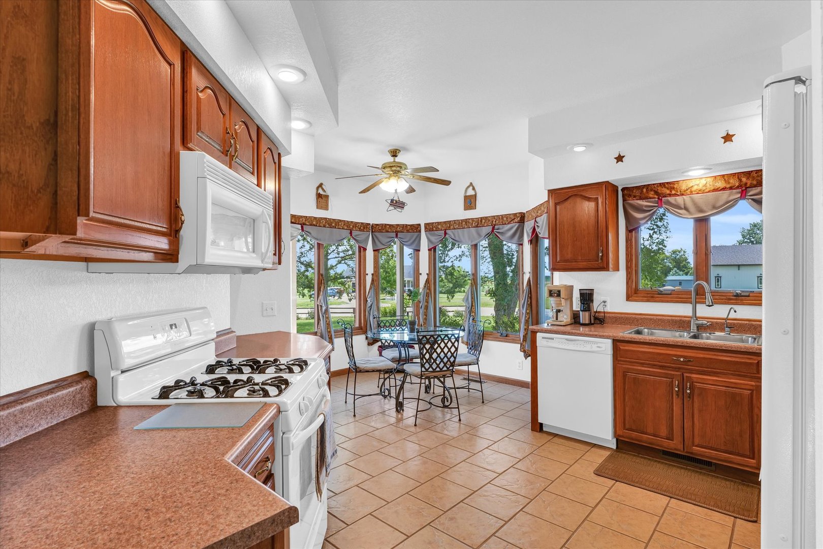 1502 County Road 2350