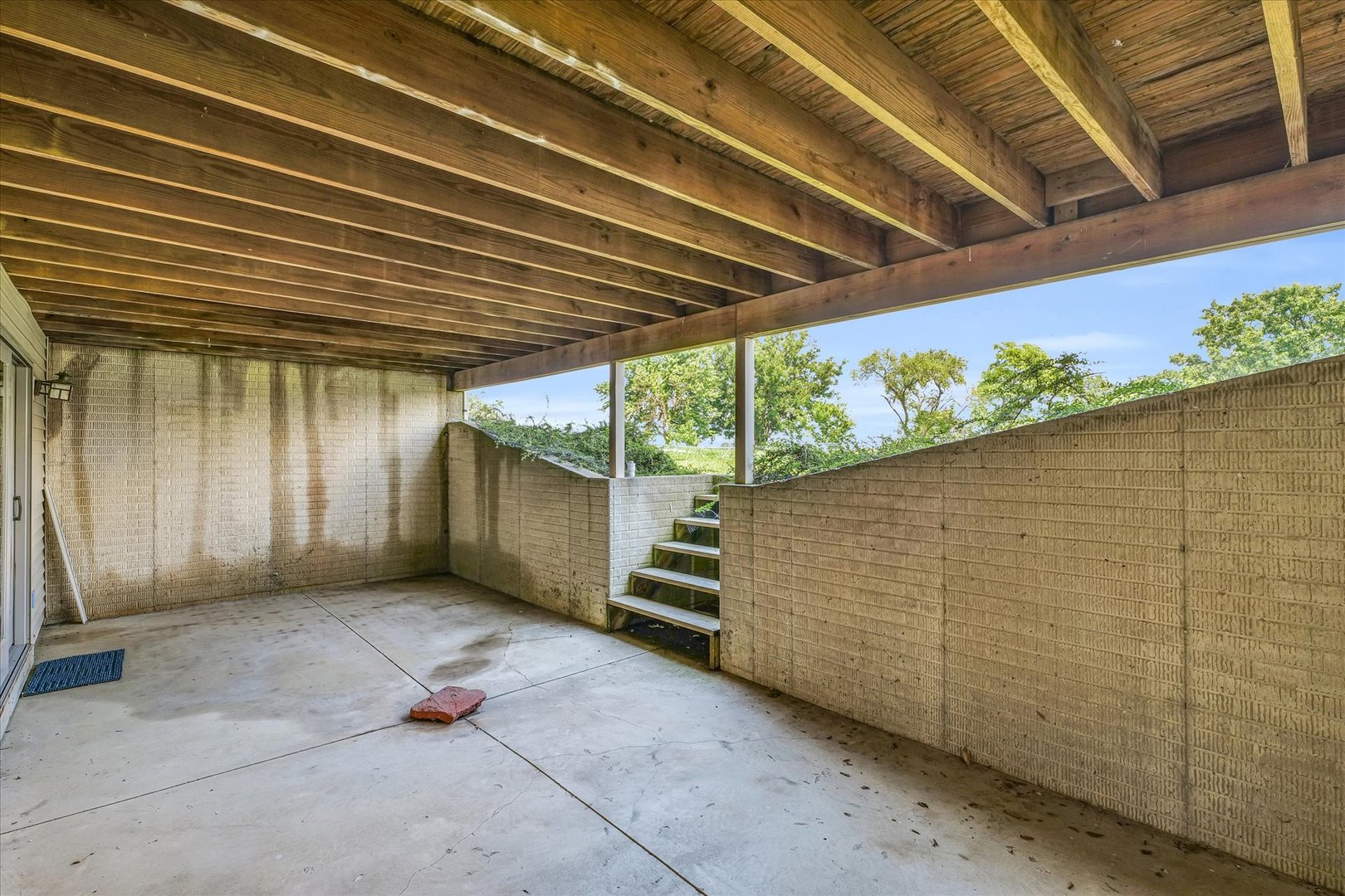 1502 County Road 2350