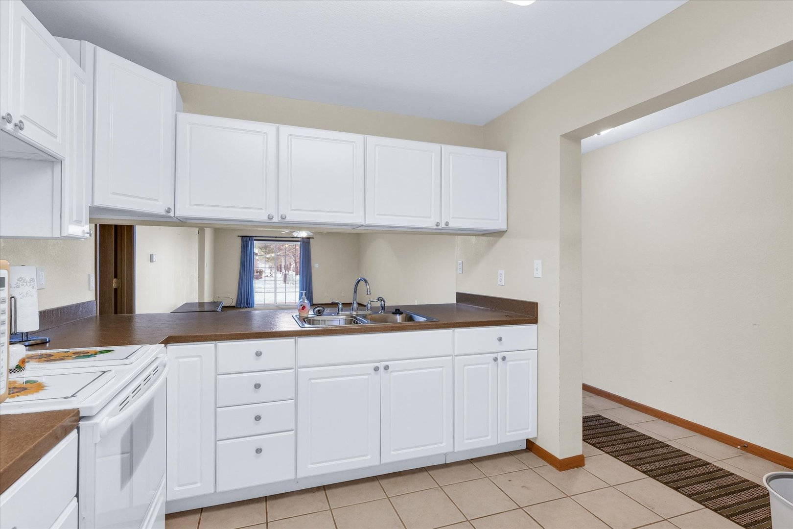 721 BROADMEADOW Street Unit: 103