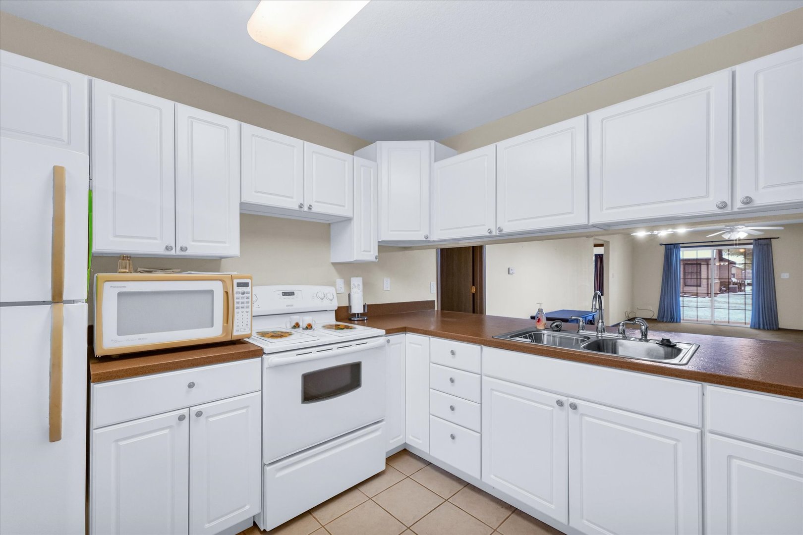 721 BROADMEADOW Street Unit: 103