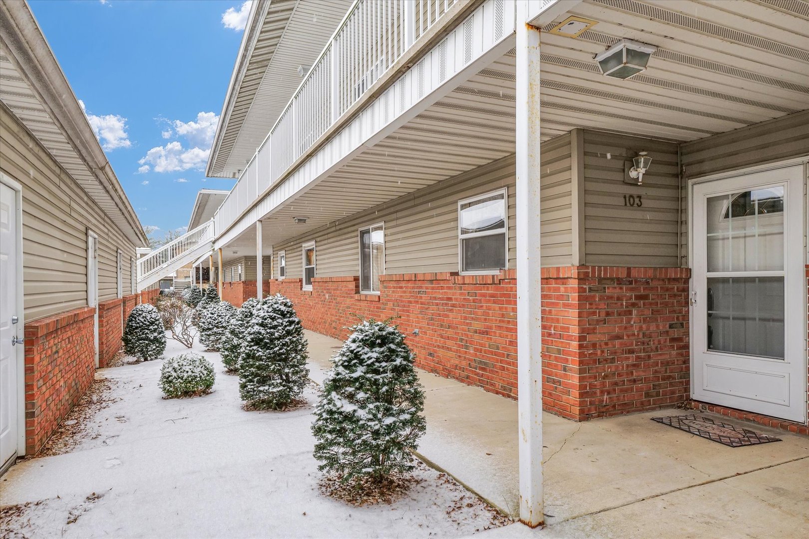 721 BROADMEADOW Street Unit: 103