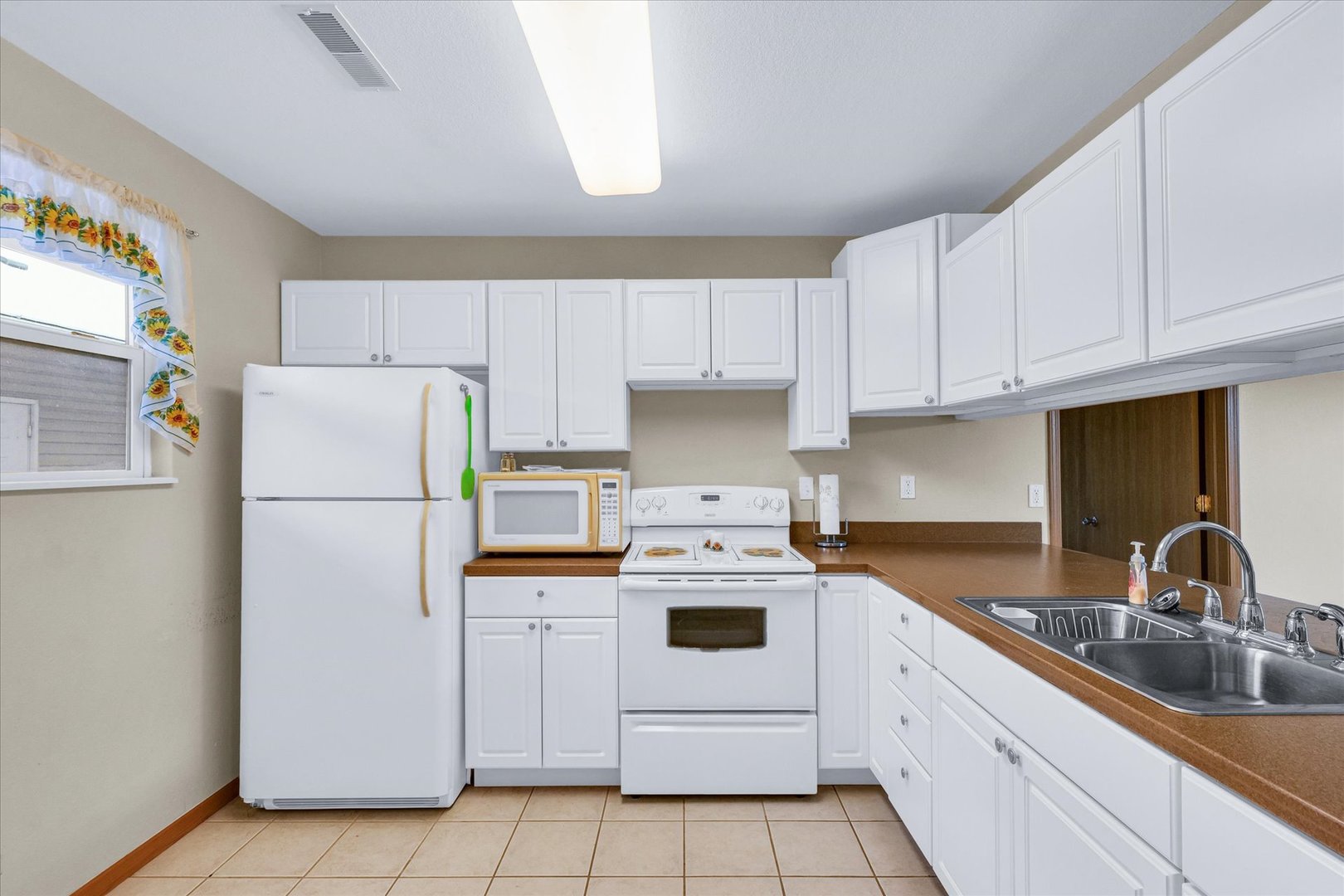 721 BROADMEADOW Street Unit: 103