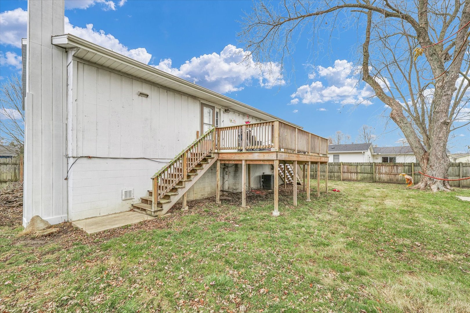 203 Briarcliff Drive E