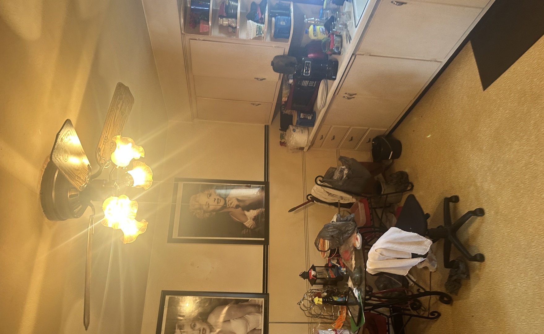 302/304 EDEN PARK Drive