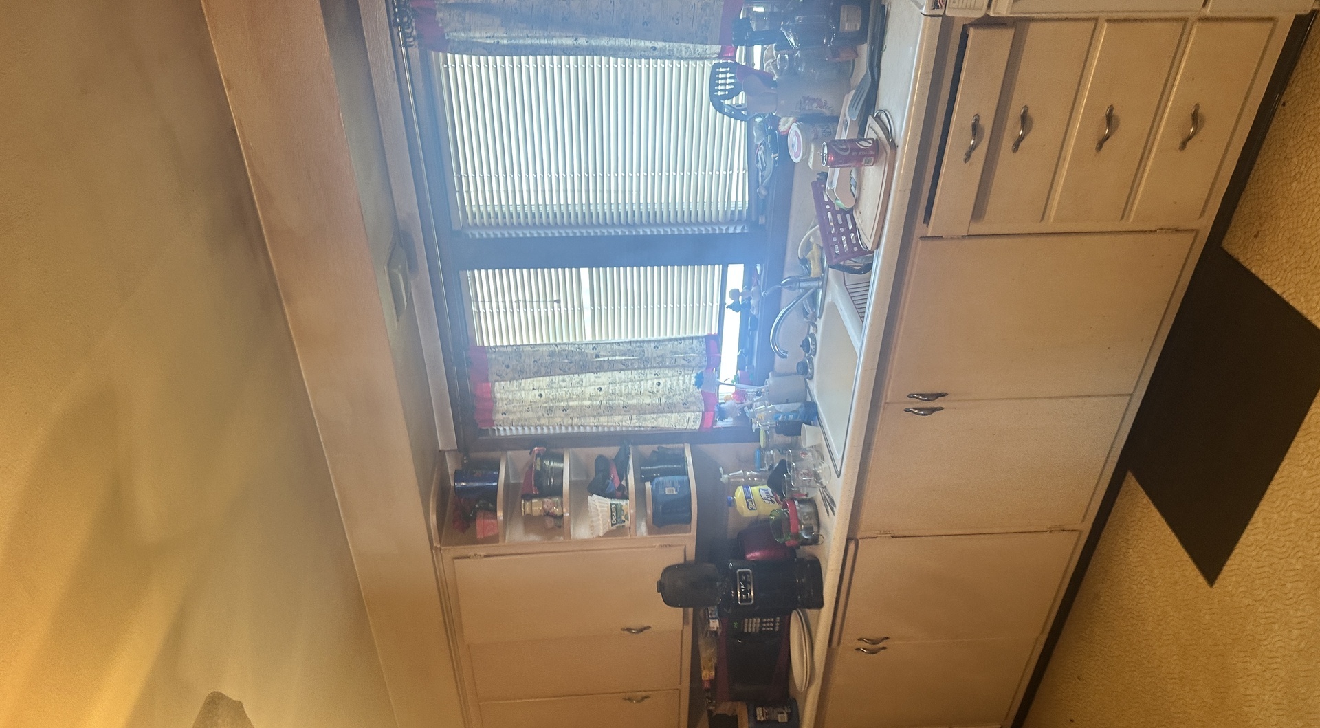 302/304 EDEN PARK Drive