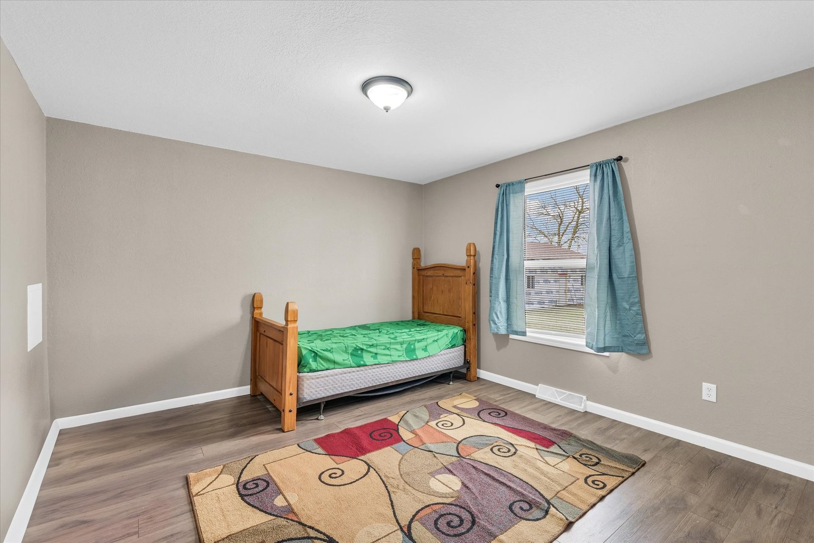 1010 S Washington Street