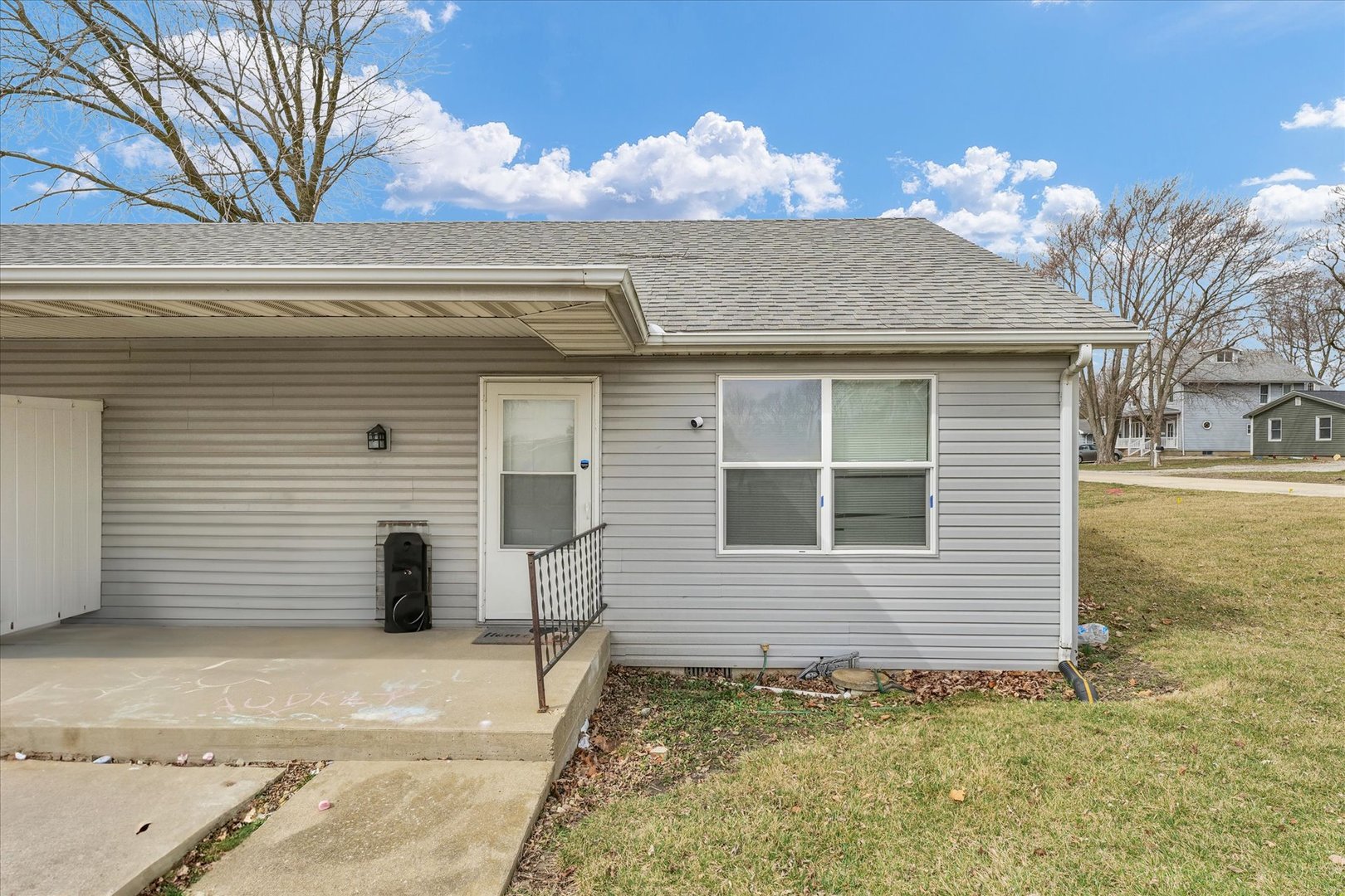 1010 S Washington Street