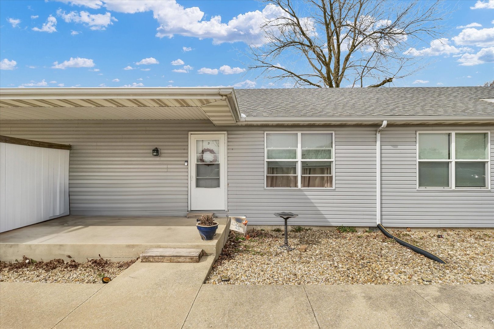 1010 S Washington Street