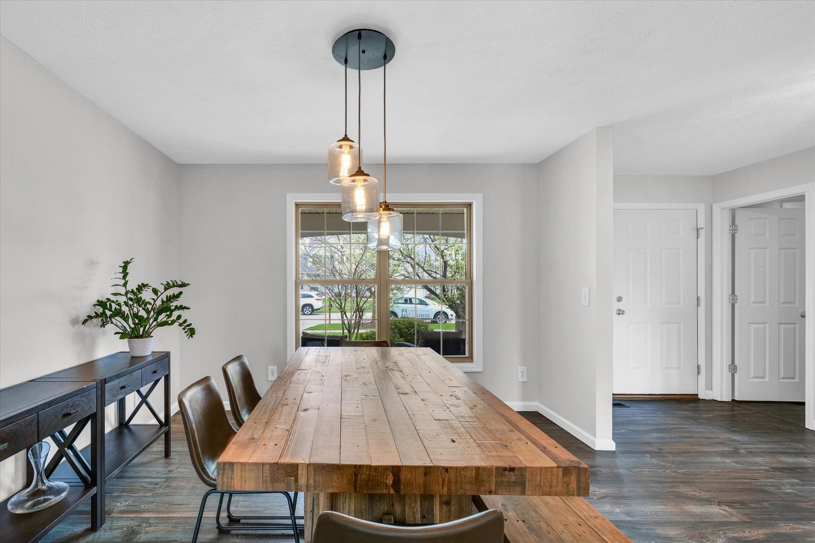 3410 WATERVILLE Court