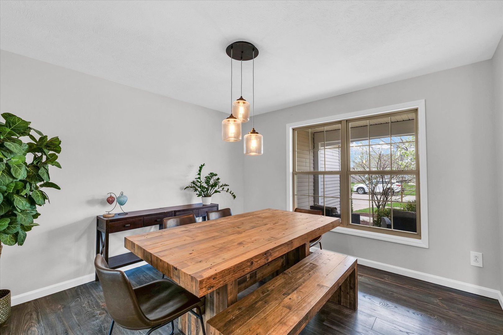 3410 WATERVILLE Court