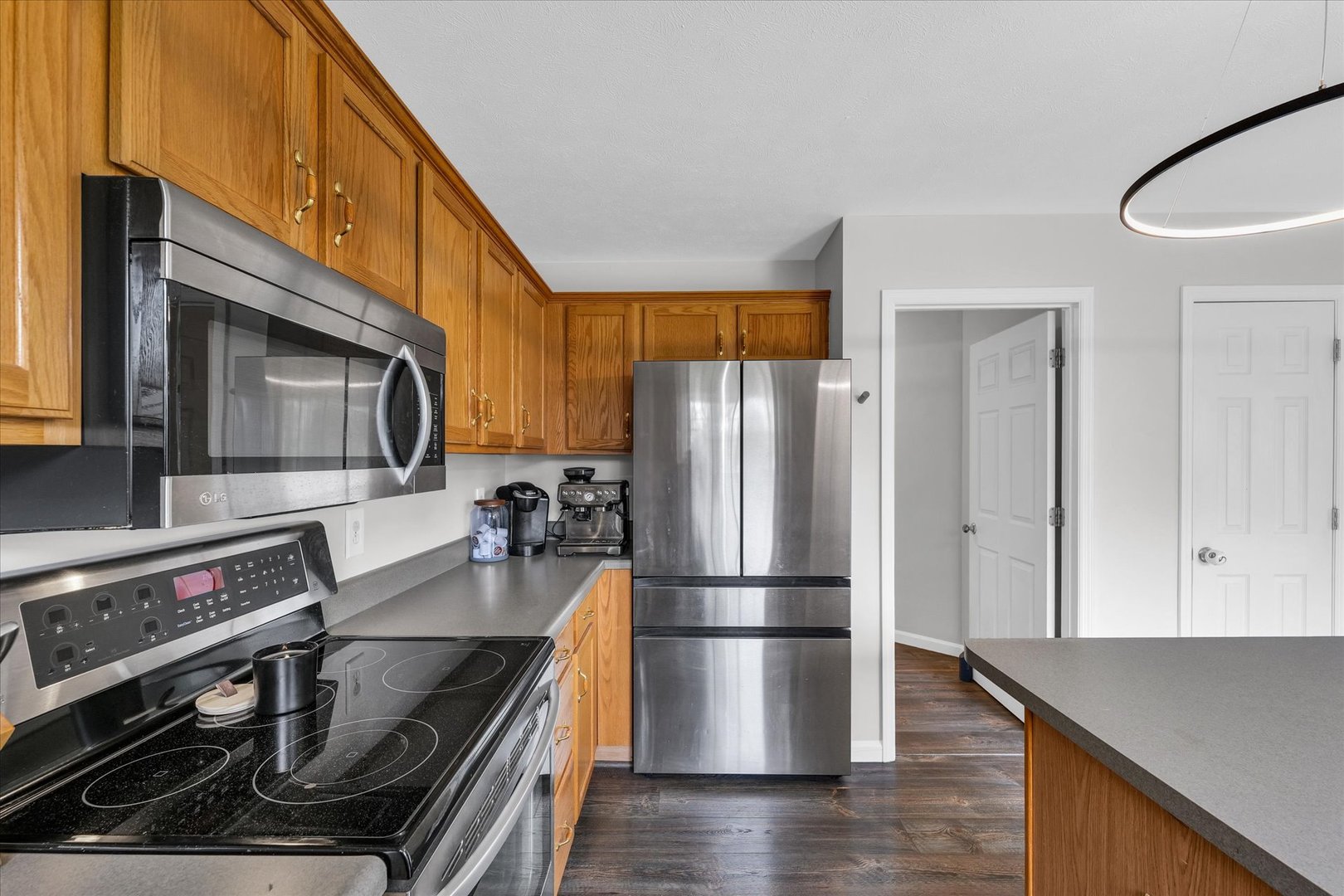 3410 WATERVILLE Court