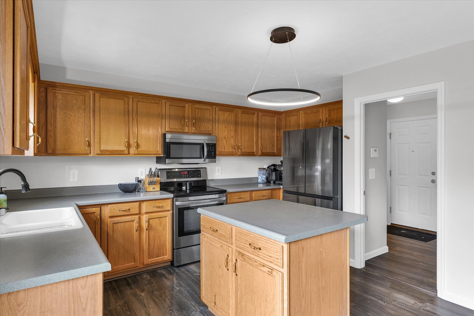 3410 WATERVILLE Court