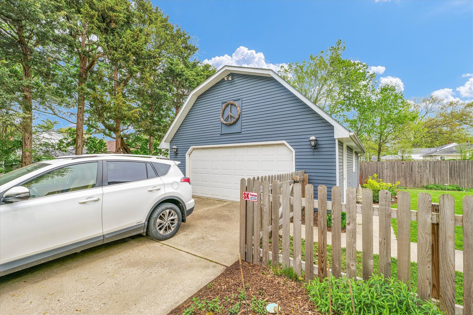 314 W Stanage Avenue