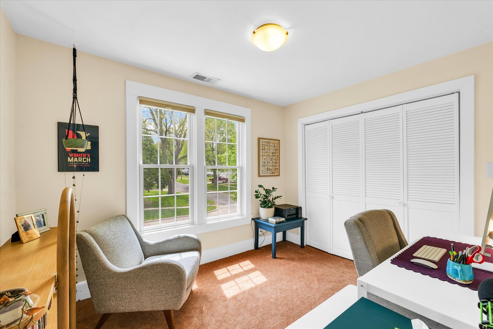 314 W Stanage Avenue