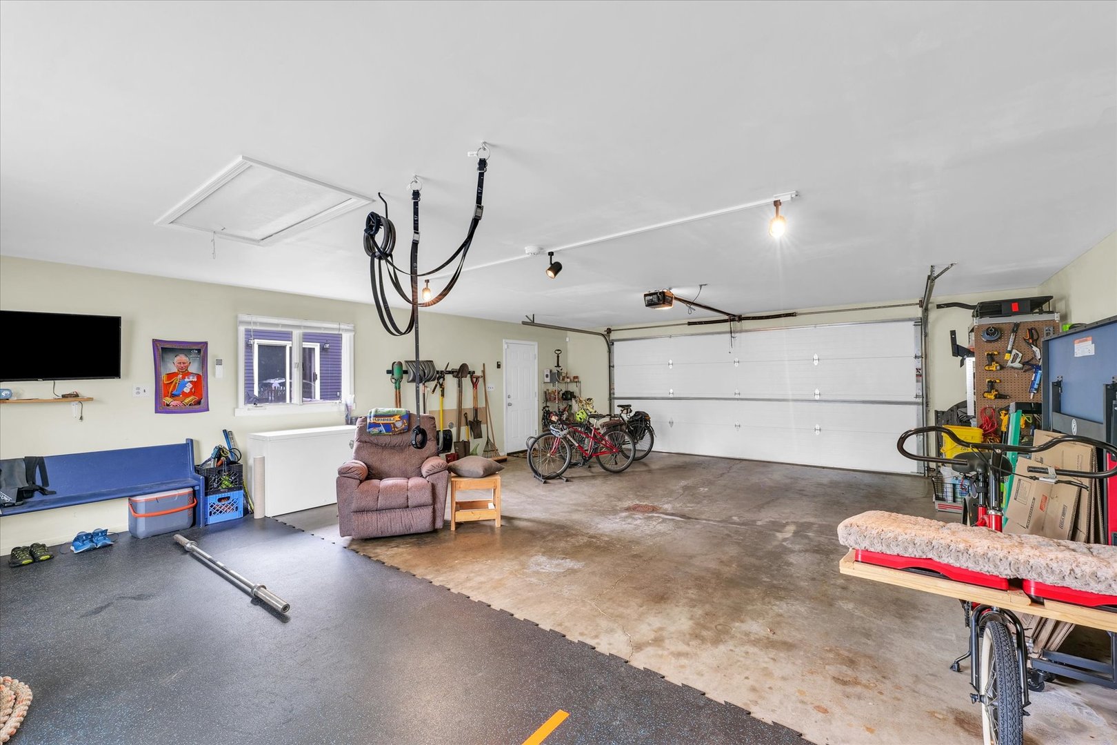 314 W Stanage Avenue