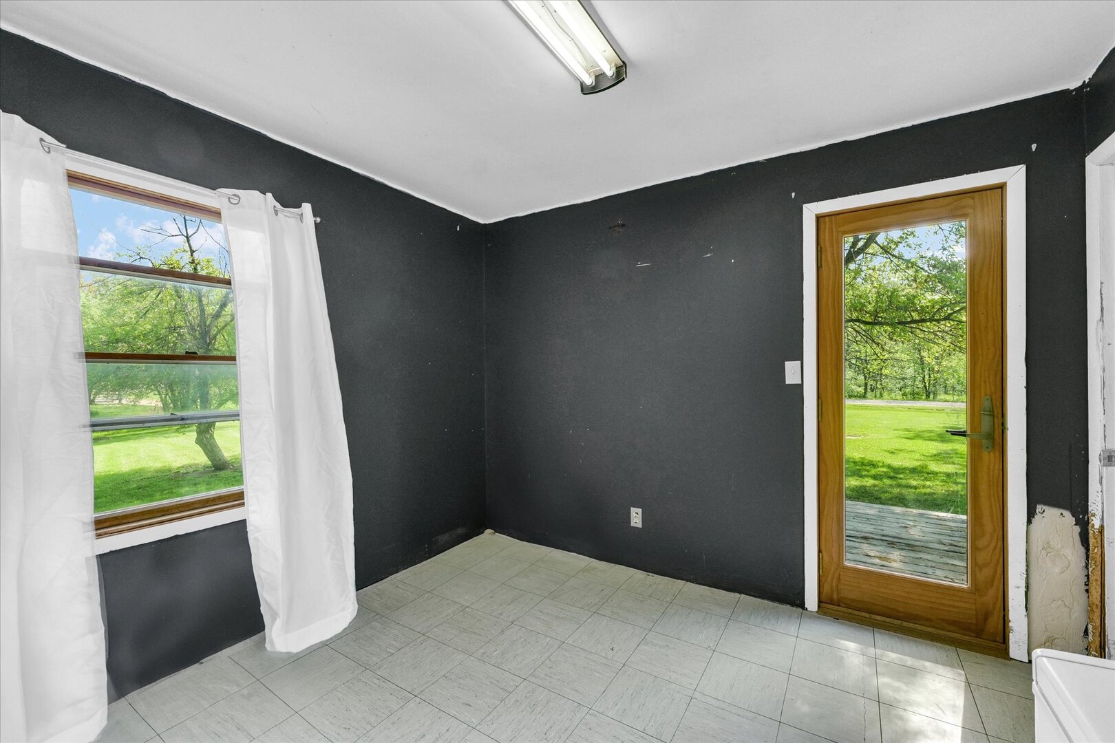 30552 Peaceful Court