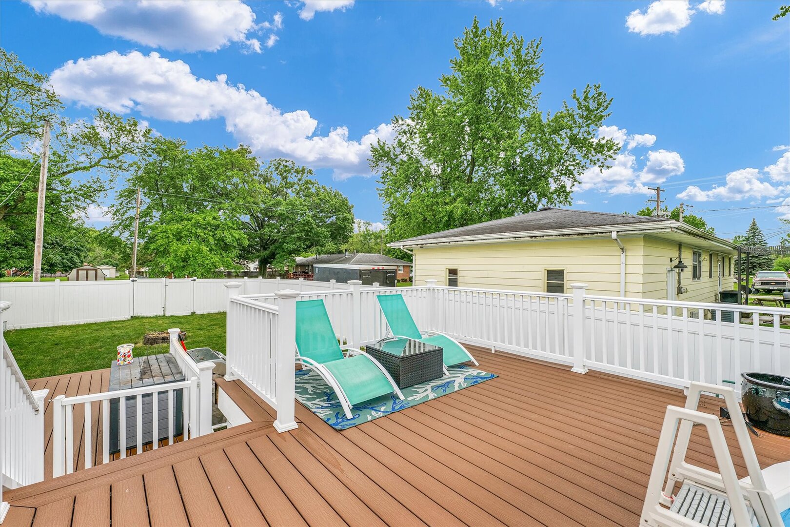 956 E Orleans Street