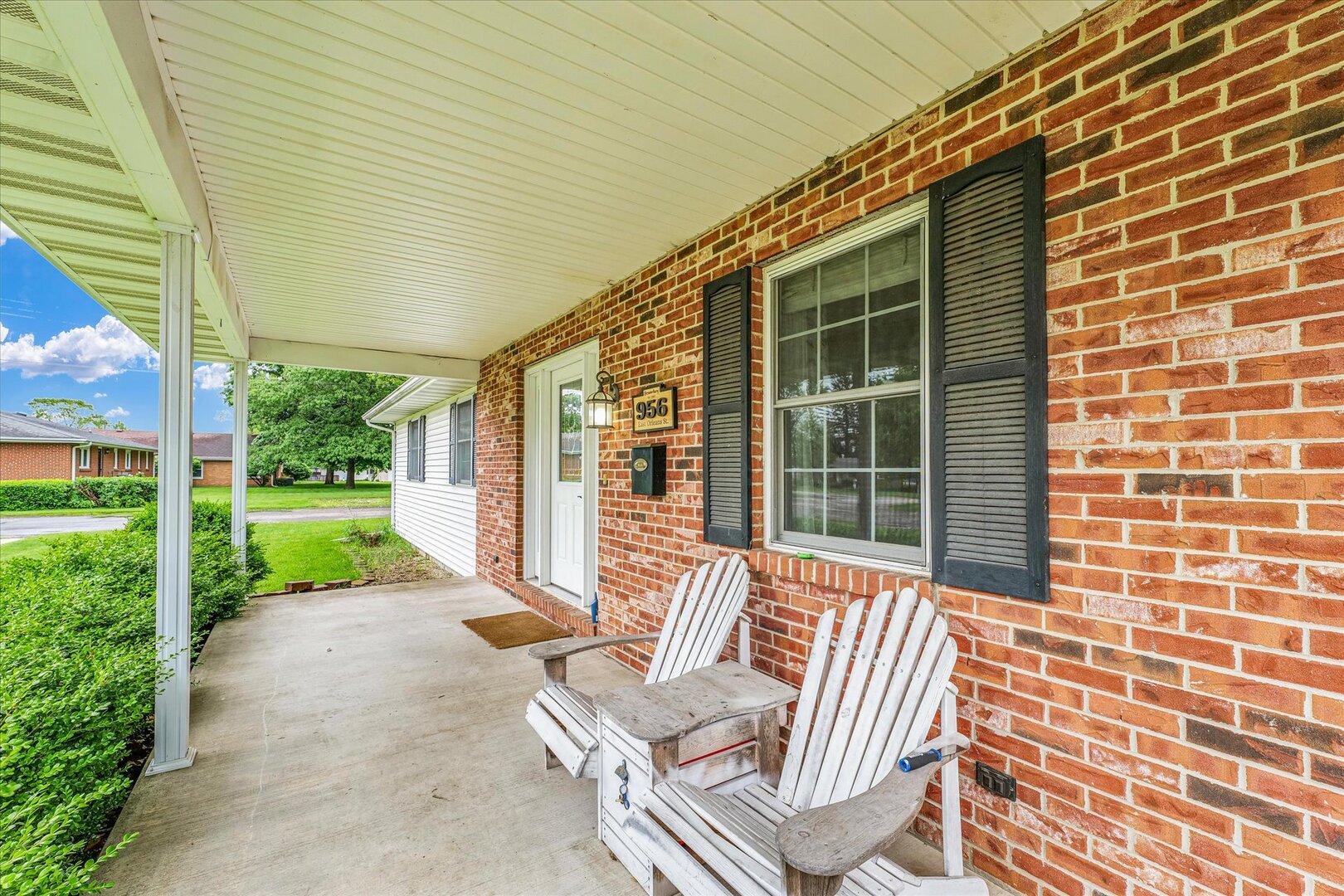 956 E Orleans Street