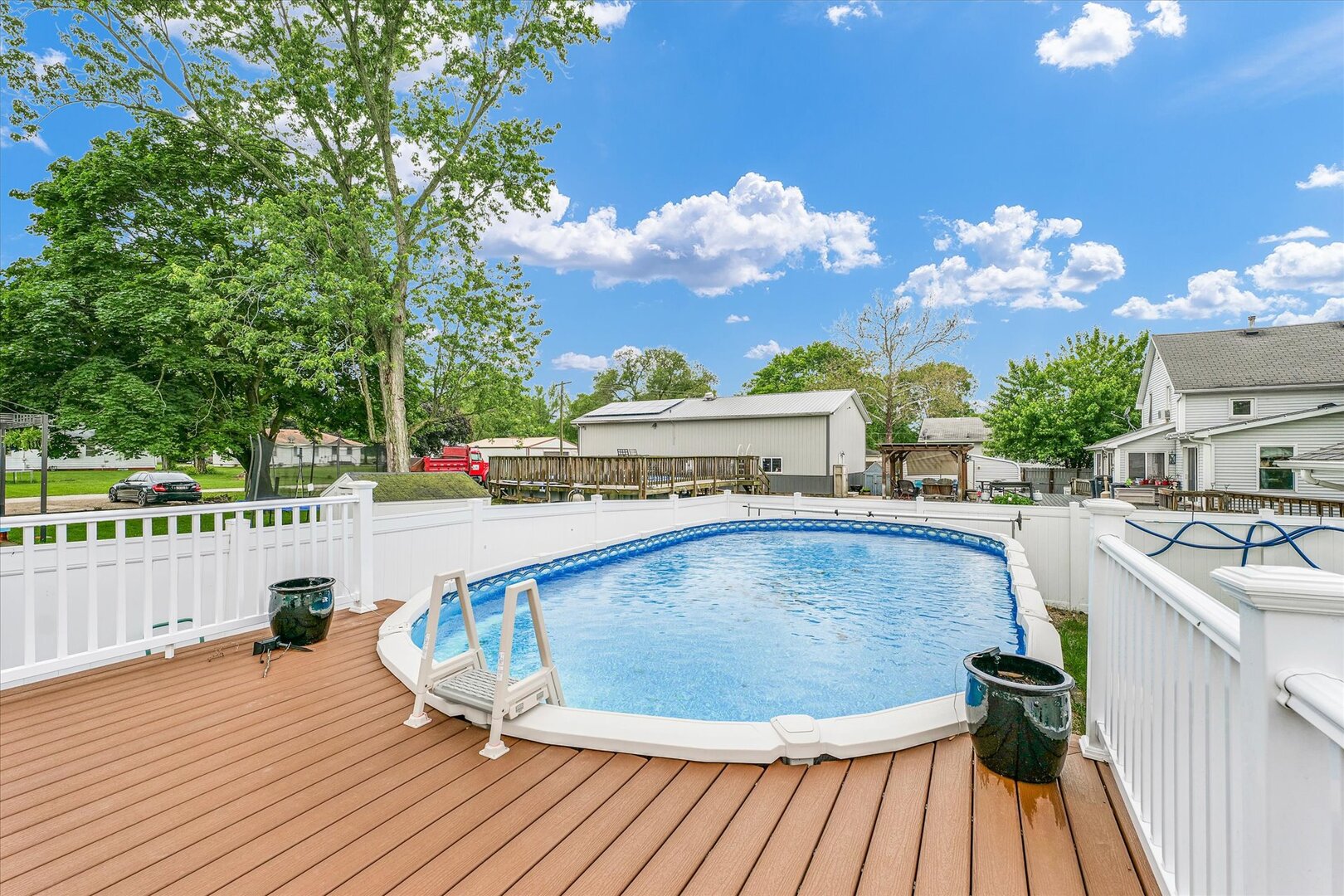 956 E Orleans Street