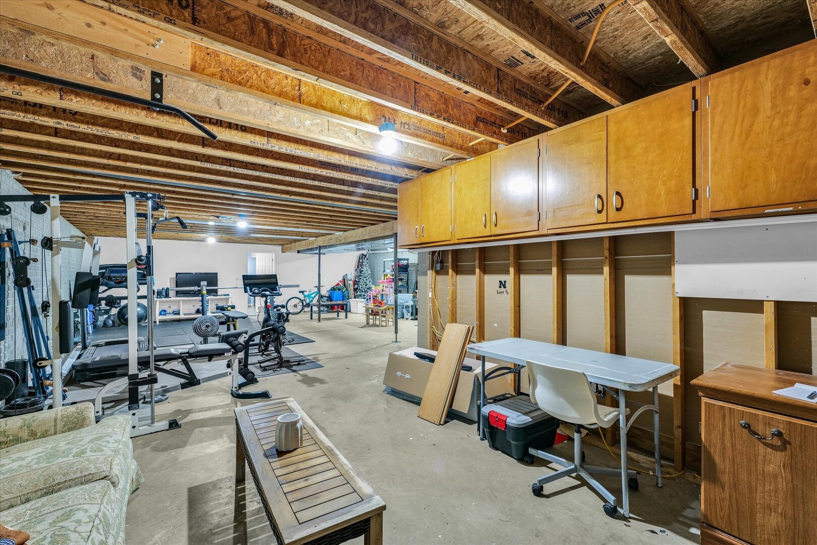 956 E Orleans Street